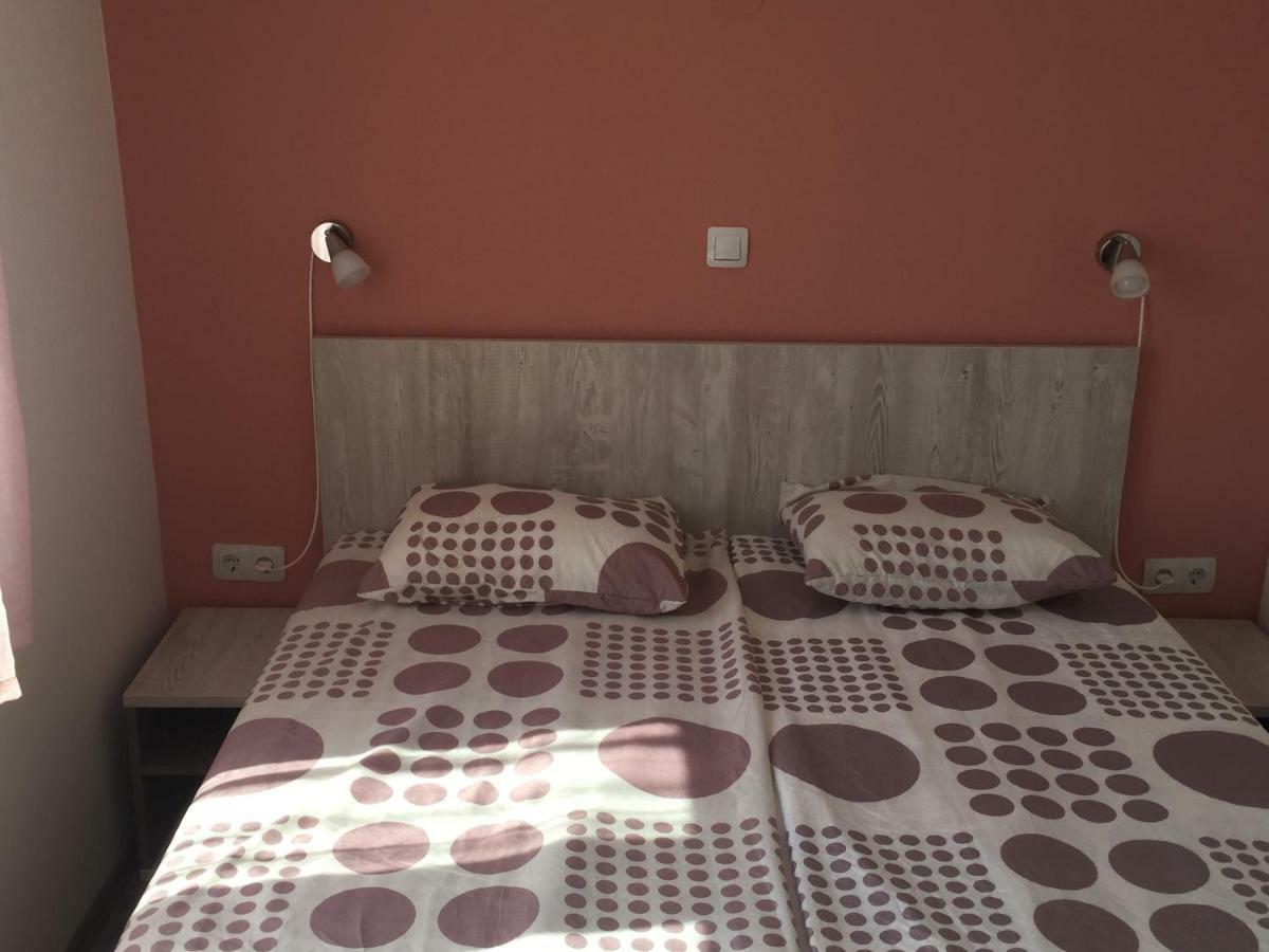 קרלובג Apartmani Verica מראה חיצוני תמונה