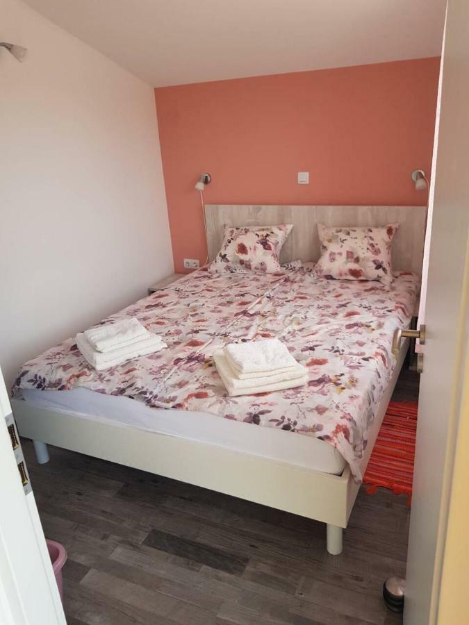 קרלובג Apartmani Verica מראה חיצוני תמונה